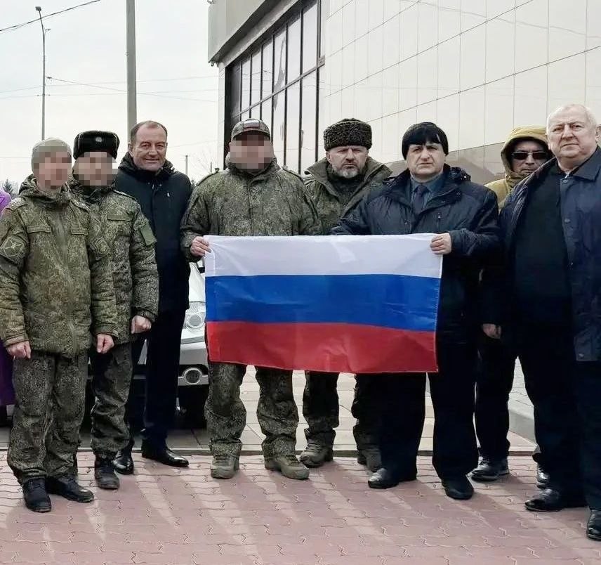 Депутат Волгоградской городской Думы, ветеран боевых действий в Афганистане Илдырым Гасанов принял участие в очередной акции в поддержку СВО