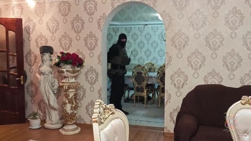 В Михайловке полицейскими проведен профилактический рейд по местам проживания лиц, склонных к совершению противоправных деяний