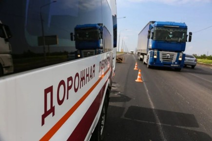 Подрядная организация приступила к активным работам на проспекте Героев Сталинграда в Волгограде, где в рамках национального проекта «Инфраструктура для жизни» приведут в порядок более трех километров шестиполосной магистрали