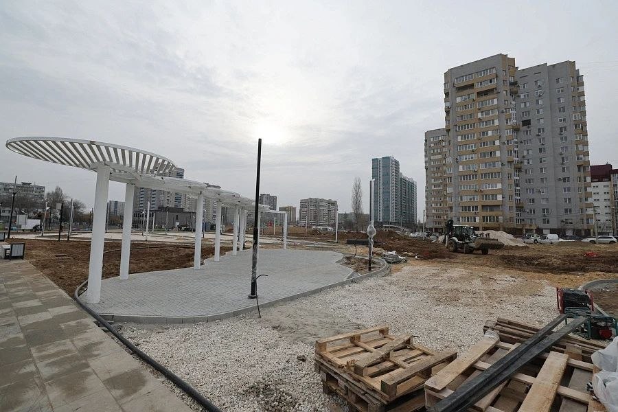 Обновленный парк Героев-летчиков в Волгограде откроют ко Дню защиты детей Обновленный парк Героев-летчиков в Волгограде откроют ко Дню защиты детей