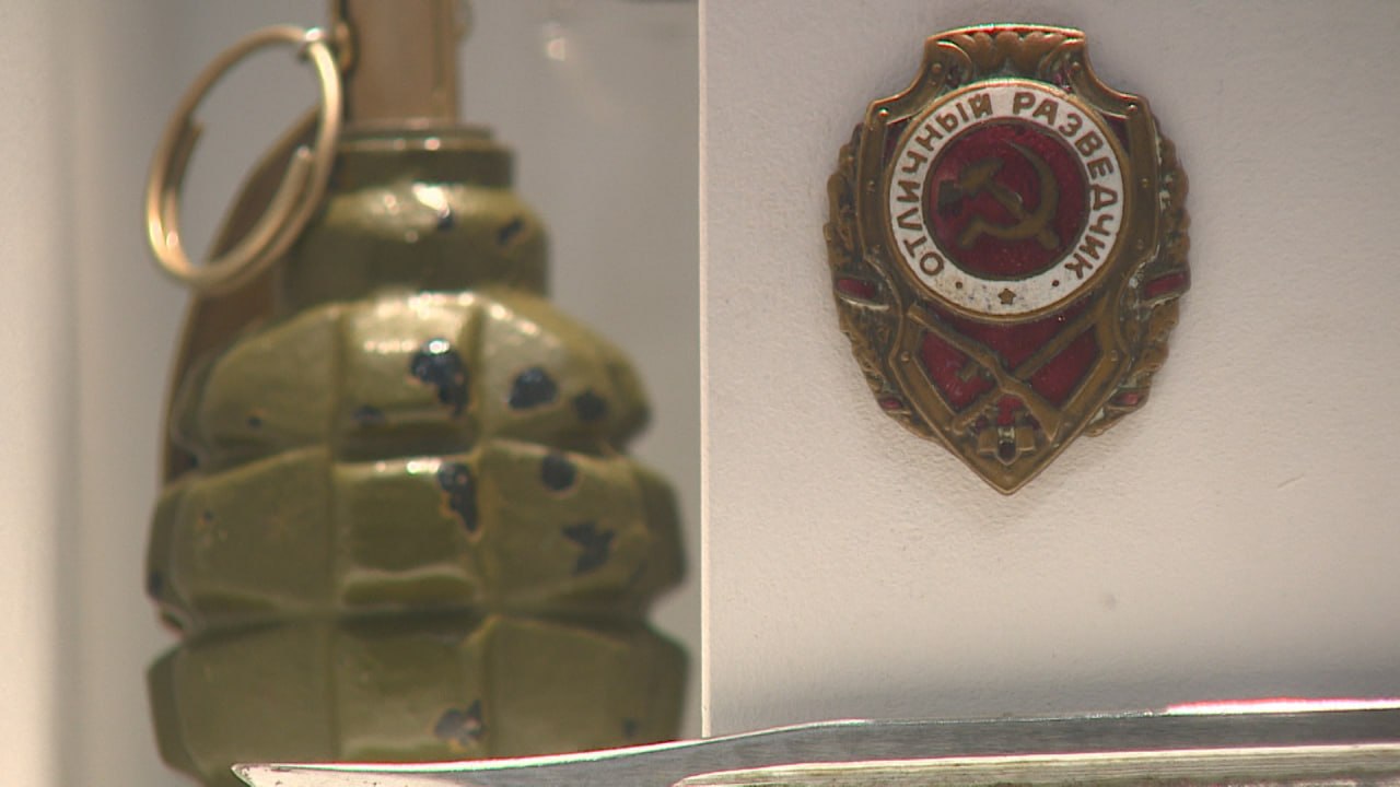 17 знаков отличия времен Великой Отечественной войны представили на выставке в Волгограде 17 знаков отличия времен Великой Отечественной войны представили на выставке в Волгограде