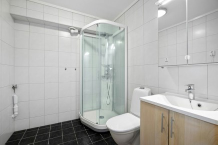 Душевая кабина: современный подход к обустройству ванной комнаты