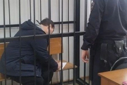 Журналиста в Волгограде отправили под домашний арест до мая за шантаж главврача