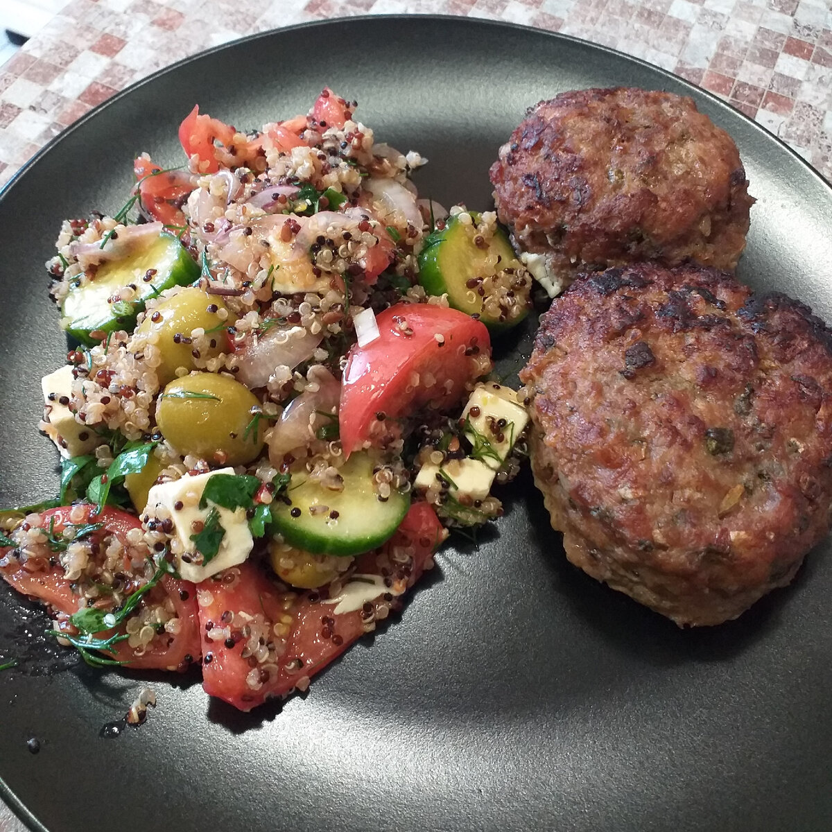 Котлеты с фетой: вкусное открытие для гурманов