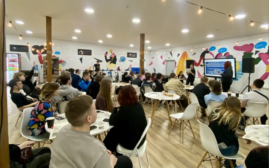 В Волжском открыли киноштаб, посвященный великому режиссеру В Волжском открыли киноштаб, посвященный великому режиссеру