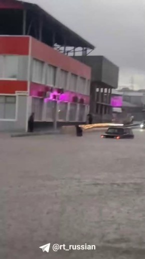 ����� ���������� �������� ����� ������: ������ �����, � ��������� ������� ���� �� ����, ������������ ��������� �� ����� �� ���� ���������