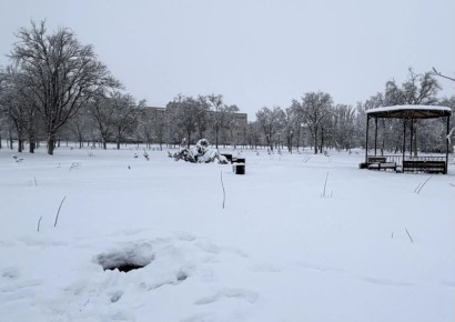 В Волгоградской области чиновник привлечен к ответственности за падение ребенка в технический колодец в парке Котово
