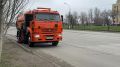 С начала месячника по благоустройству в Волгограде отмыли 100 километров дорожных ограждений