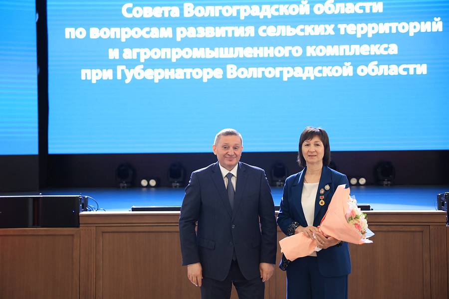 Волгоградская область готовится к весенним полевым работам Волгоградская область готовится к весенним полевым работам