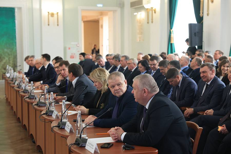 Волгоградская область готовится к весенним полевым работам Волгоградская область готовится к весенним полевым работам