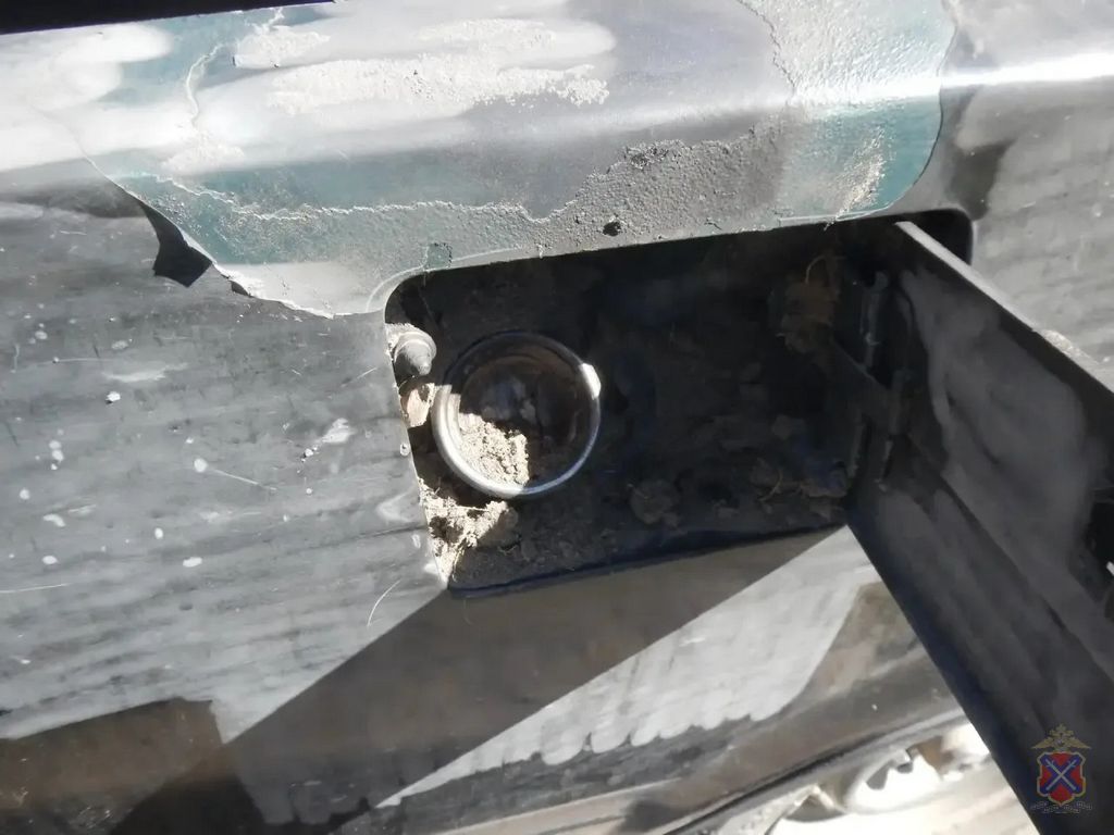 Полицейские Калачевского района задержали поджигателя автомашины Полицейские Калачевского района задержали поджигателя автомашины