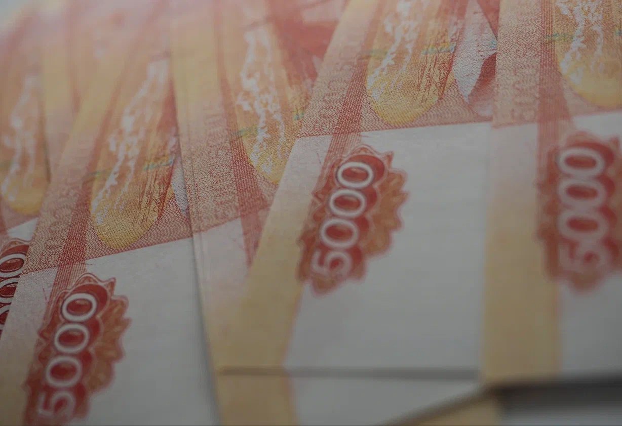 Волгоградские энергетики взыскали долг за электроэнергию в размере 203 тысяч рублей с собственника домовладения в поселке Степной Городищенского района - несмотря на то что должник был зарегистрирован в Тверской области и...