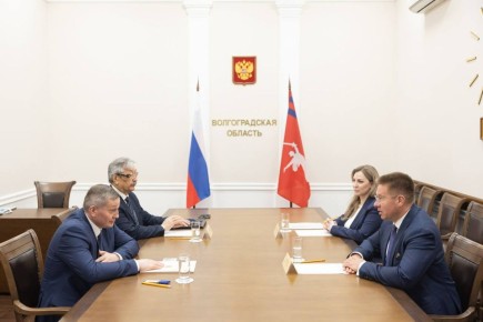 Губернатор Волгоградской области Андрей Бочаров провел встречу с заместителем директора Агентства стратегических инициатив Игорем Карачиным