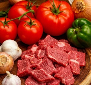 Гуляш: изысканный вкус венгерской кухни