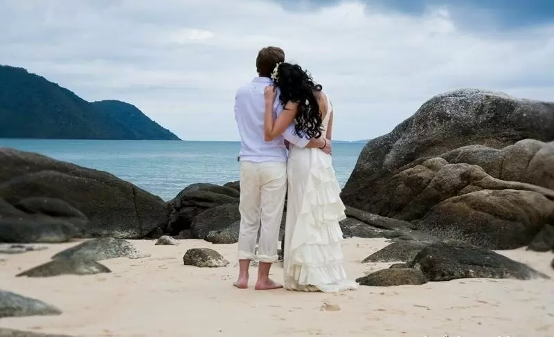 Как распознать настоящую любовь среди юношеской влюбленности