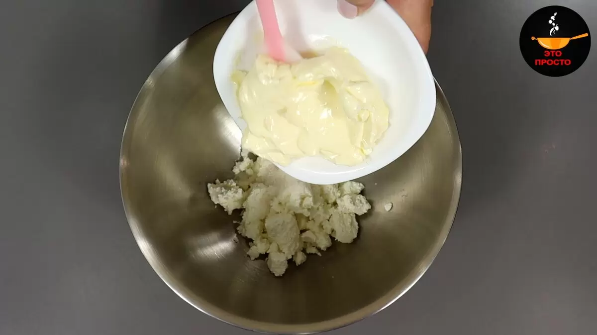 Нежные творожные рогалики к чаю: легкий и быстрый рецепт