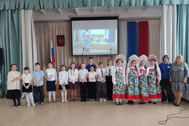 В 22-й школе прошёл конкурс «Читающий Волжский» для 4-х классов В 22-й школе прошёл конкурс «Читающий Волжский» для 4-х классов