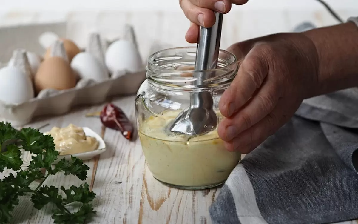Как исправить ошибки при приготовлении домашнего майонеза: полезные советы