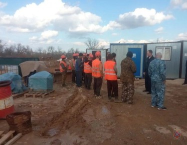 В Волгограде проверили стройки, где незаконно работали мигранты