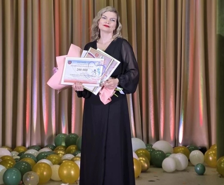 Логопед из Волжского победила в региональном конкурсе «Учитель-дефектолог года»