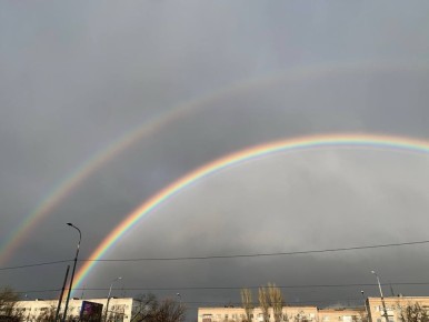 Редкая двойная радуга появилась на небе в Волгограде