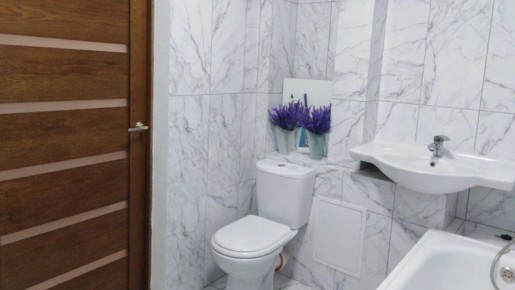 Необычные способы очистки ванны: как вернуть ей свежесть с помощью простых ингредиентов