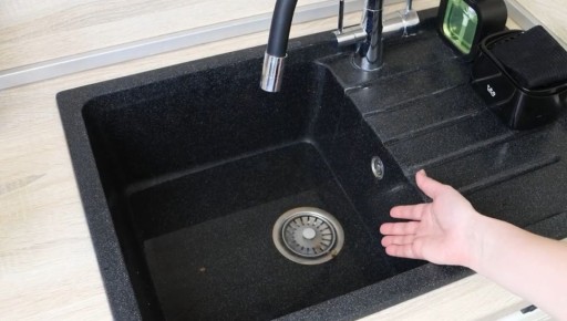 Как быстро и эффективно избавиться от засора в раковине без химии