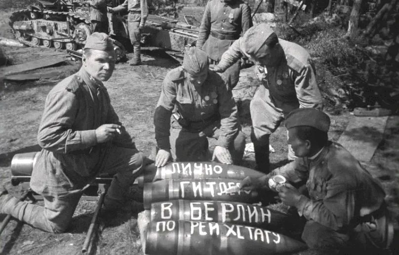 ���� ���� � �������. � 1945 ���� �������� ���������� �������������� �������� - ���� �� ��������� �������������� �������� ��������� ����� �� ����������� ������ ������� ��������, � ���� ������� ������� ����� ������ ������...