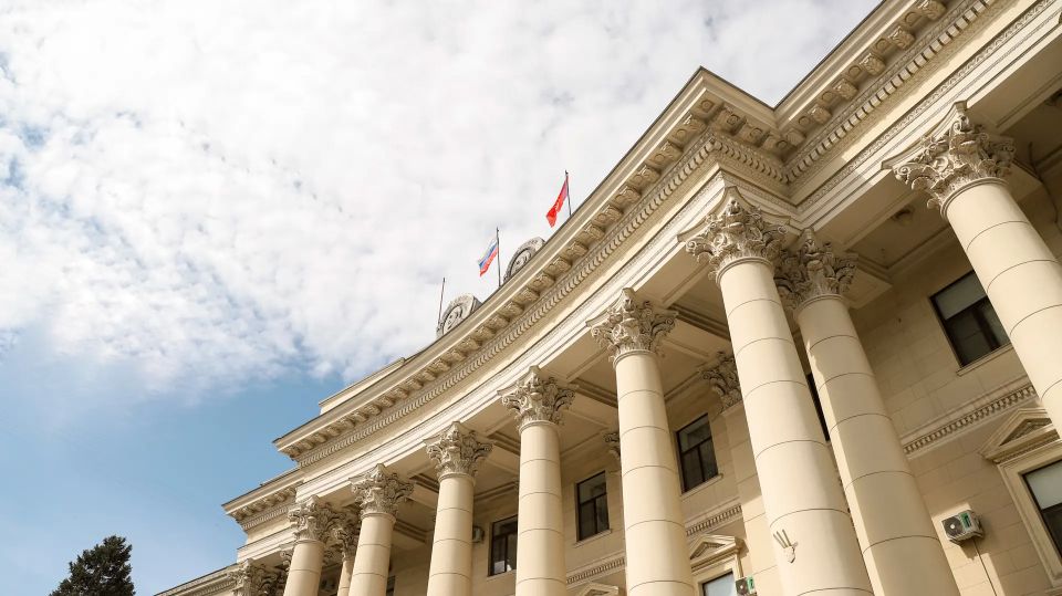 ������� � 10:00 - ��������� ������������� ��������� ����