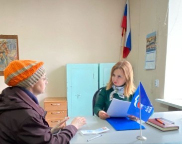 В ДК Тракторостроителей района провела очередной личный приём граждан