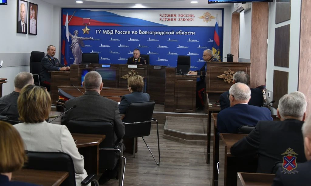 В ГУ МВД России по Волгоградской области наградили победителей смотра-конкурса на лучшую ветеранскую организацию