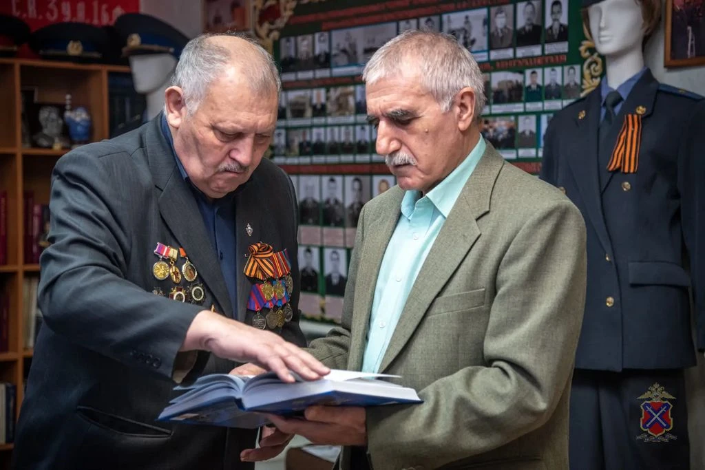 В Волгограде чтят тех, кто посвятил свою жизнь служению закону и порядку В Волгограде чтят тех, кто посвятил свою жизнь служению закону и порядку