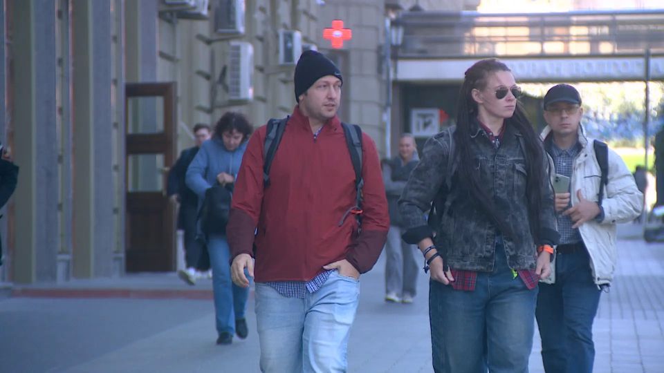 ��������� ���� � ������ � ������������ ���������� �� ������� ��������� ������� �� 4 % �� ���