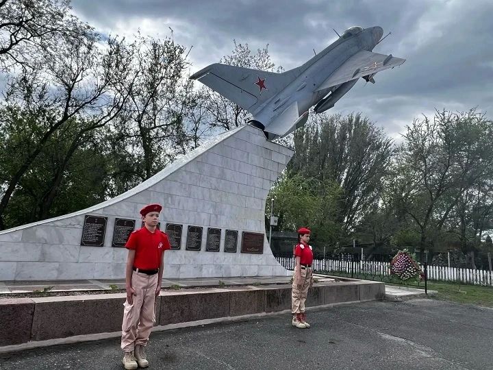 ����� 700 ���������� � ��������� ����� ����� ����� ������ � ����������