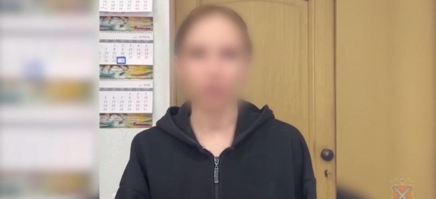 Сотрудники полиции установили двух девушек, причастных к нарушениям общественного порядка в одном из клубов Волгограда, они сознались в содеянном, сообщает ГУ МВД России по региону