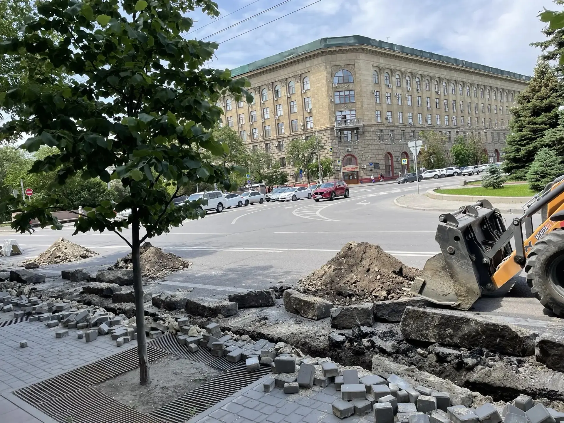 Крупные штрафы за грязь на колесах и тротуарах вводят в Волгоградской области