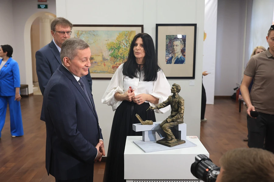 Музей и арт-центр Виктора Лосева открылся в историческом здании пожарной каланчи в Волгограде