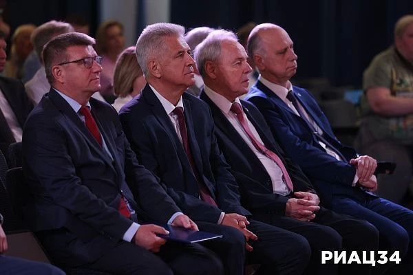 Профессору, доктору технических наук, научному руководителю ВолгГТУ Владимиру Ильичу Лысаку исполнилось 75 лет Профессору, доктору технических наук, научному руководителю ВолгГТУ Владимиру Ильичу Лысаку исполнилось 75 лет