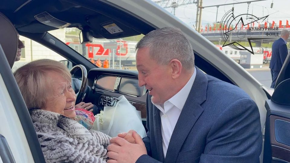 Александра Пахмутова опубликовала пост с теплыми словами о поездке в Волгоград на майских праздниках Александра Пахмутова опубликовала пост с теплыми словами о поездке в Волгоград на майских праздниках