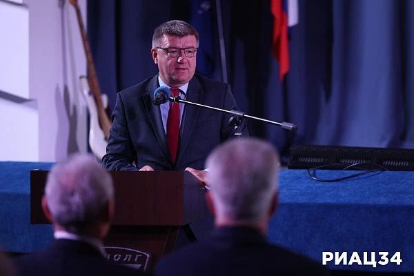 Профессору, доктору технических наук, научному руководителю ВолгГТУ Владимиру Ильичу Лысаку исполнилось 75 лет Профессору, доктору технических наук, научному руководителю ВолгГТУ Владимиру Ильичу Лысаку исполнилось 75 лет