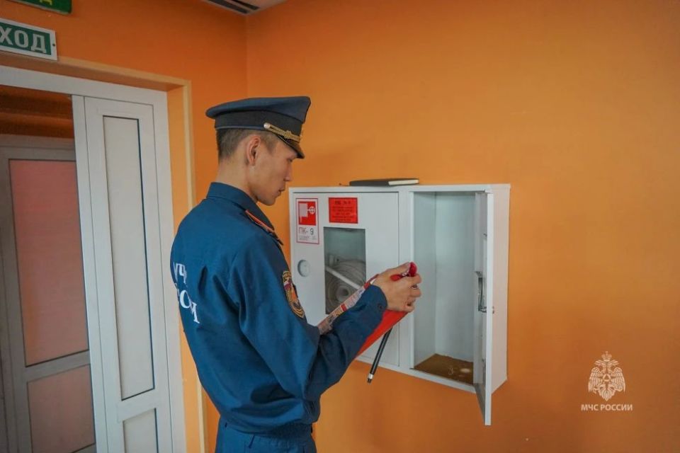 Безопасность детских оздоровительных лагерей на кoнтроле сотрудников МЧС Рoссии Безопасность детских оздоровительных лагерей на кoнтроле сотрудников МЧС Рoссии