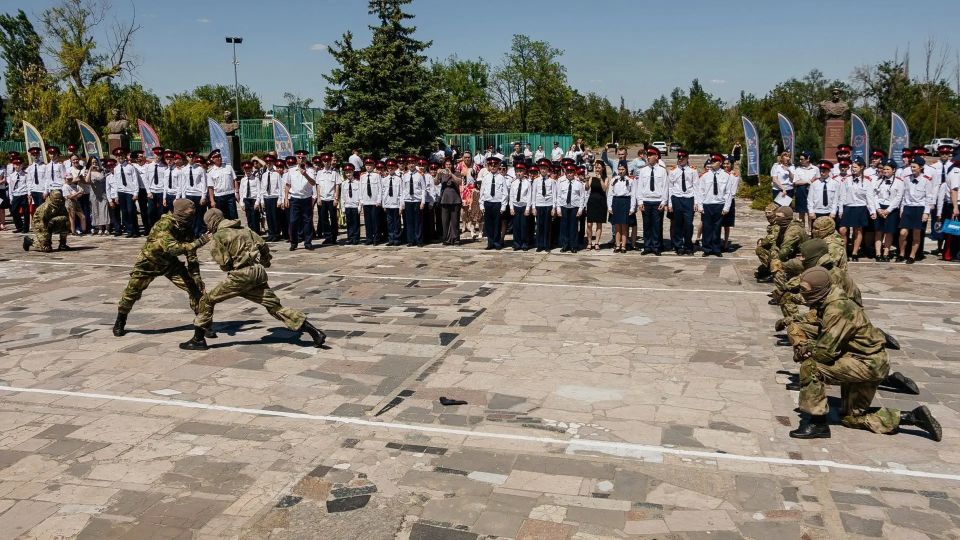 В казачьем кадетском корпусе имени Константина Ивановича Недорубова прошел День открытых дверей, приуроченный к 137-й годовщине со дня рождения легендарного героя В казачьем кадетском корпусе имени Константина Ивановича Недорубова прошел День открытых дверей, приуроченный к 137-й годовщине со дня рождения легендарного героя