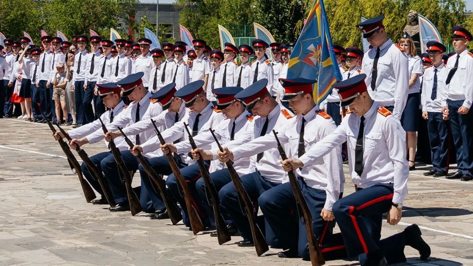 В казачьем кадетском корпусе имени Константина Ивановича Недорубова прошел День открытых дверей, приуроченный к 137-й годовщине со дня рождения легендарного героя В казачьем кадетском корпусе имени Константина Ивановича Недорубова прошел День открытых дверей, приуроченный к 137-й годовщине со дня рождения легендарного героя
