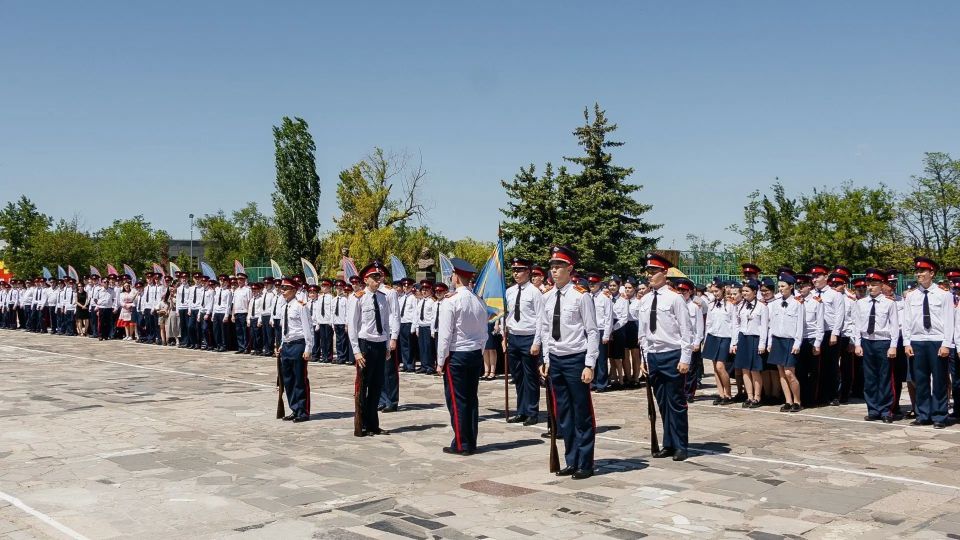 В казачьем кадетском корпусе имени Константина Ивановича Недорубова прошел День открытых дверей, приуроченный к 137-й годовщине со дня рождения легендарного героя В казачьем кадетском корпусе имени Константина Ивановича Недорубова прошел День открытых дверей, приуроченный к 137-й годовщине со дня рождения легендарного героя
