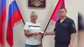 Паспорт гражданина Российской Федерации и экземпляр Конституции РФ вручили жительнице Херсонской области в Камышине Волгоградской области, сообщает ГУ МВД России по региону