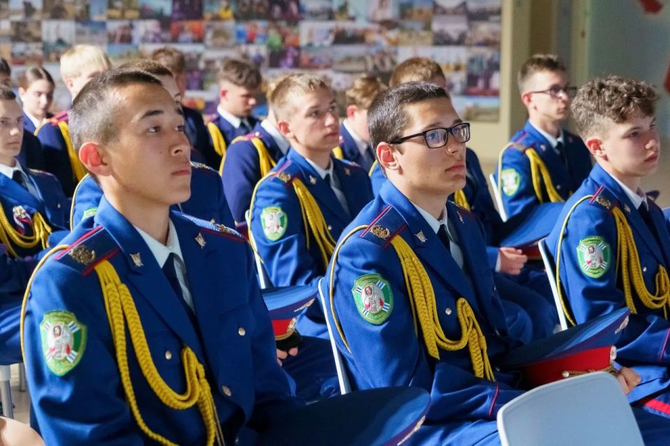 Поздравляем победителей VII Слета кадет и Кадетской Спартакиады СК России Поздравляем победителей VII Слета кадет и Кадетской Спартакиады СК России