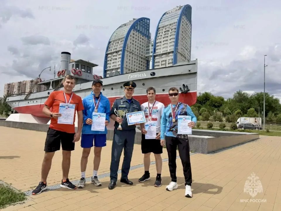 Сотрудники МЧС России заняли первое место в Чемпионате