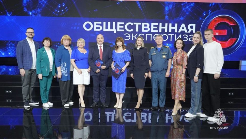 Сотрудник МЧС России принял участие в ток-шоу на телеканале «Волгоград 24» Сотрудник МЧС России принял участие в ток-шоу на телеканале «Волгоград 24»