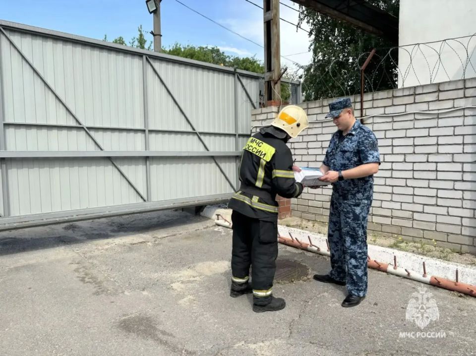Масштабные учения в Волгоградской области: МЧС, УФСИН и ФСБ объединились Масштабные учения в Волгоградской области: МЧС, УФСИН и ФСБ объединились