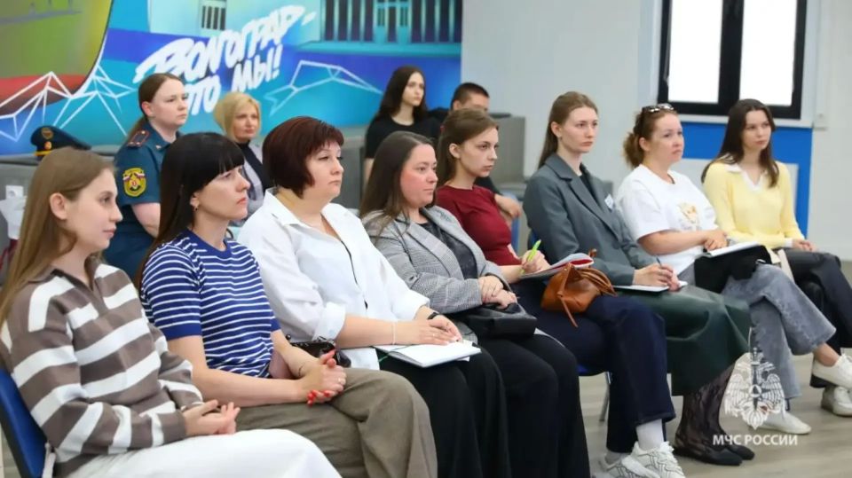 Взаимодействие ради спасения: волгоградские психологи МЧС России продолжают подготовку специалистов РСЧС Взаимодействие ради спасения: волгоградские психологи МЧС России продолжают подготовку специалистов РСЧС